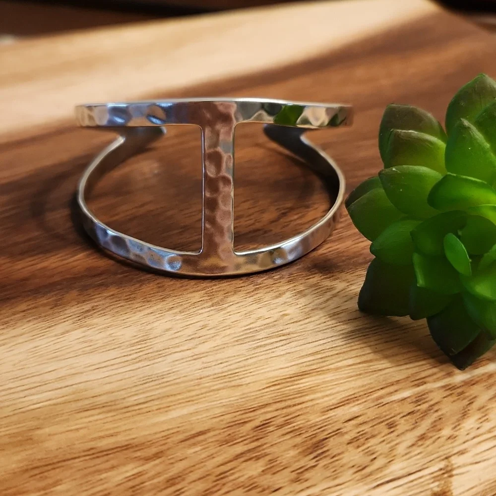 Silpada Modern Arch Cuff Bracelet